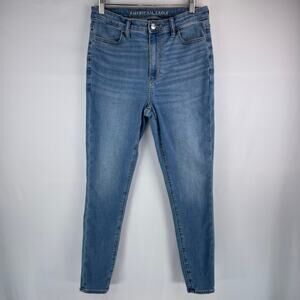 American Eagle Next Level Super High Rise Jegging Size 8 Short